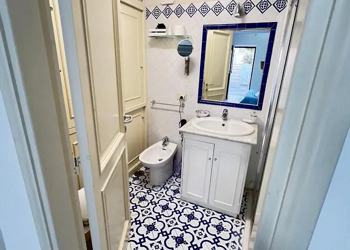 Civico13 Guest house